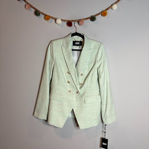 DKNY 3 Button Plaid Blazer in Rose Garden NWT - Picture 2 of 7